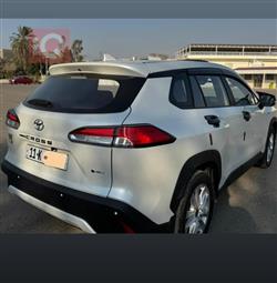 تۆیۆتا کۆرۆلا کرۆس